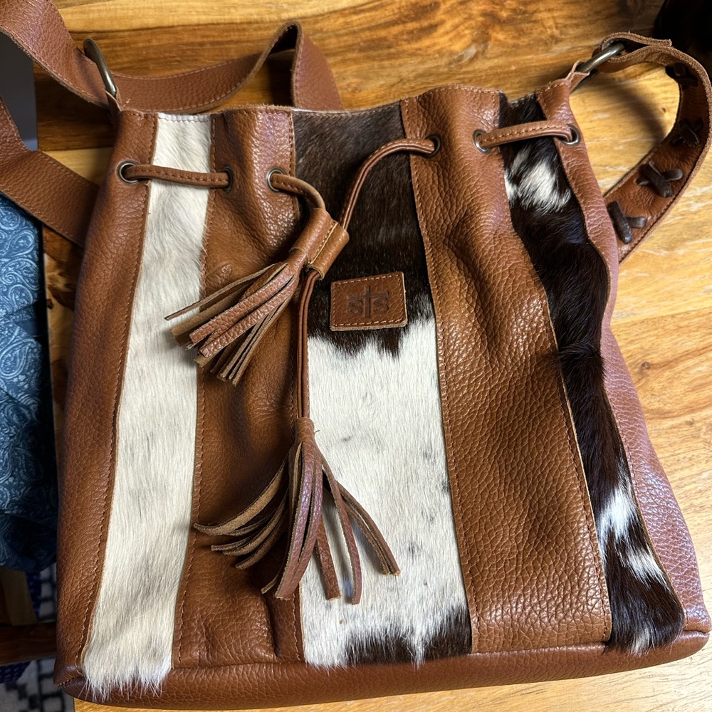 STS Ranchwear Brown and White Crossbody Bag with Leather Tassel